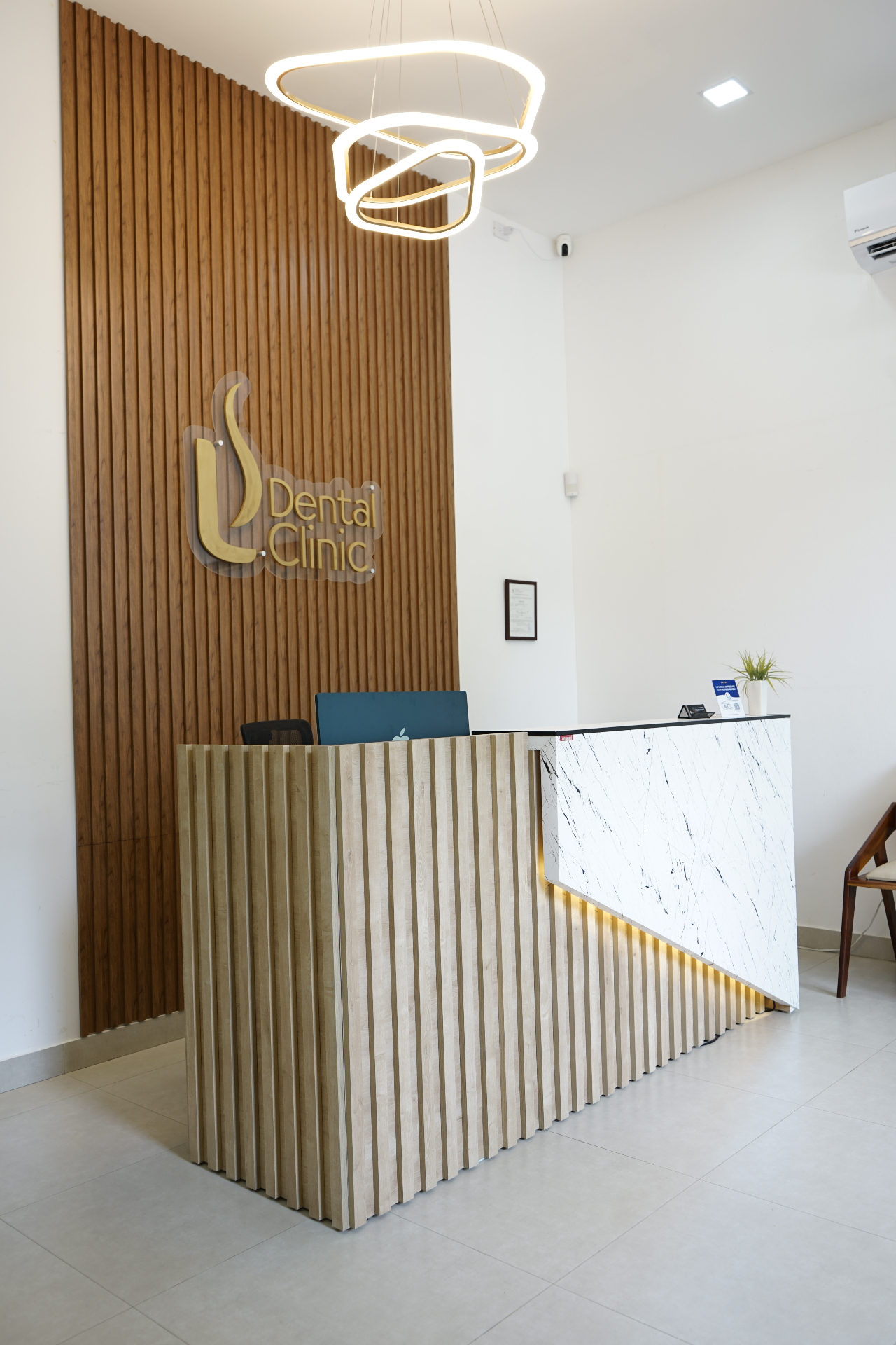 Recepción de LS Dental Clinic